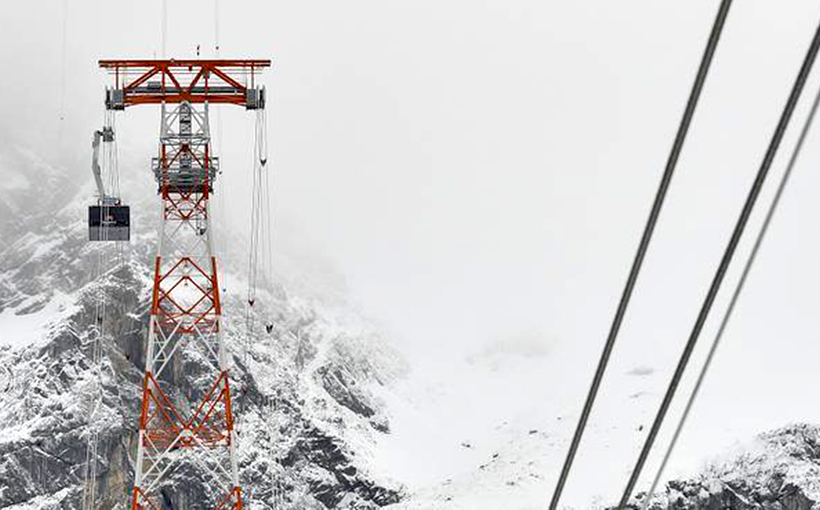 Cable car on Germany's highest mountain officially opened(图2）