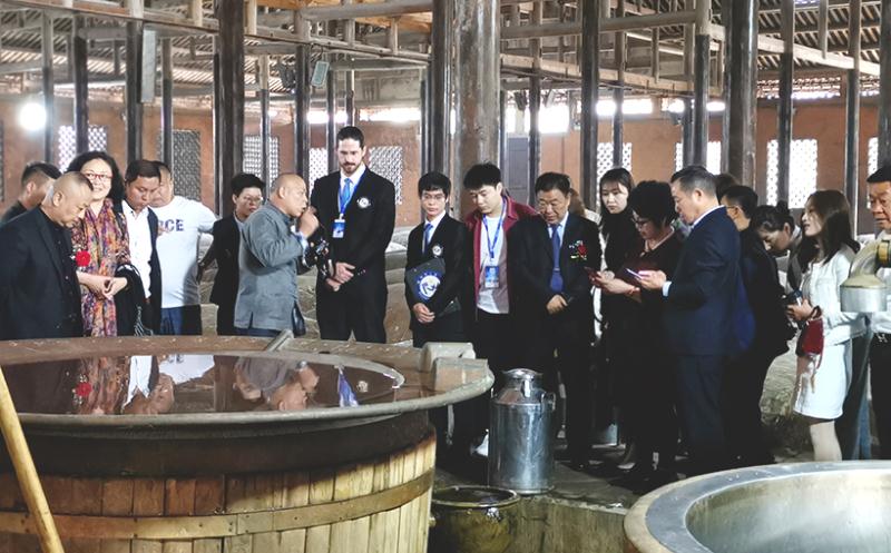 World's largest wooden brewing workshop(图3）
