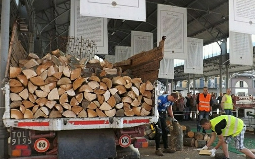 Most wooden logs split with axe in 3 hours(图3）