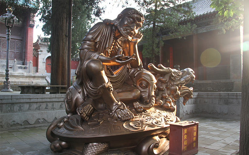 Largest bronze statue of Bodhidharma on a dragon turtle(图1）