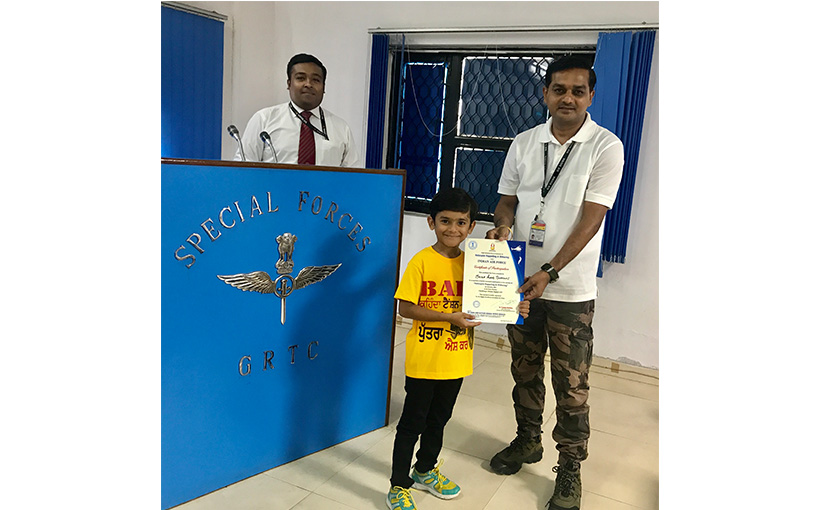 Youngest person trained by the Indian Air Force(图4）