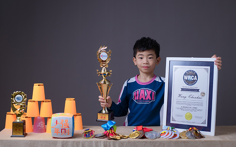 Fastest time to complete 10 individual 3-6-3 sport stacking stacks(图1）