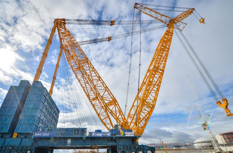 World's largest crane